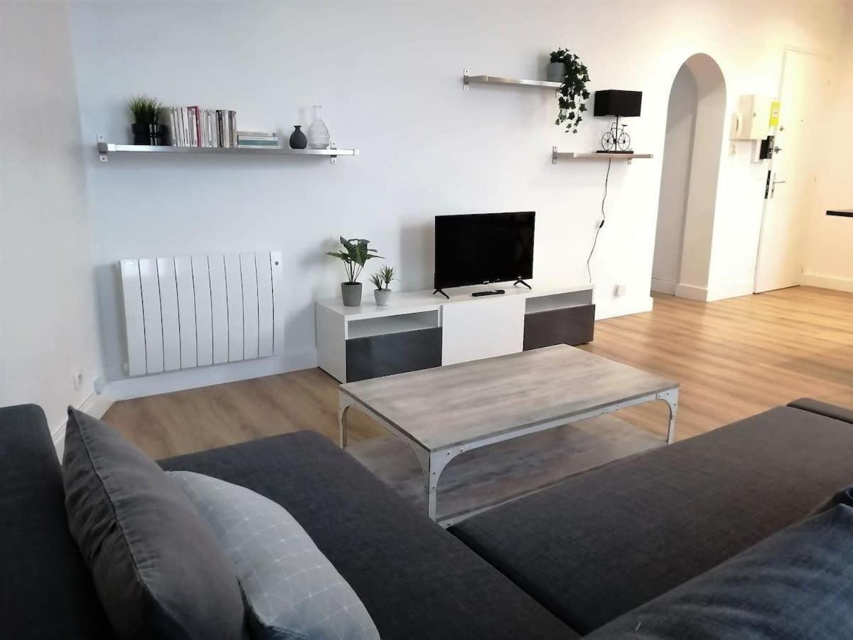 Sweet - Proche Paris Apartment